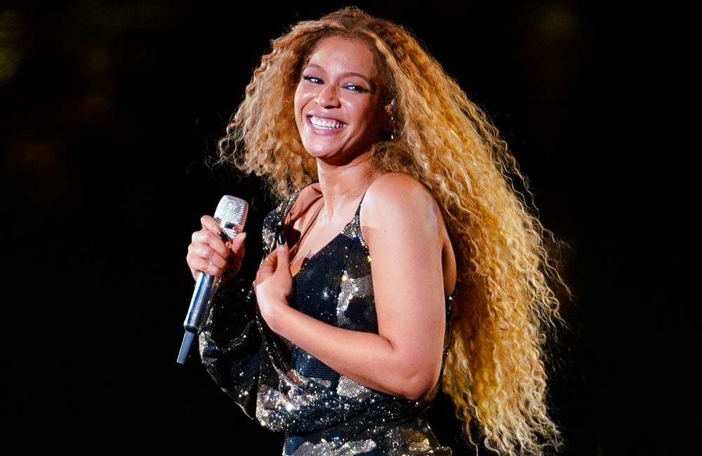 Beyonce hires top fashion designers for her On the Run II Tour