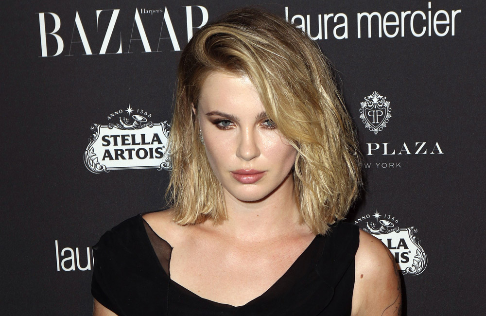 Ireland Baldwin switches modelling agency