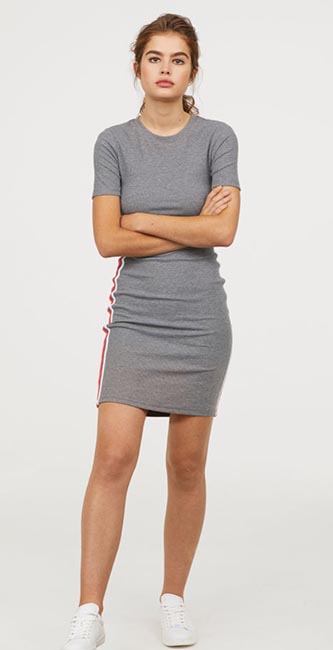 Short-Sleeved Jersey Dress (H&M) €14.99