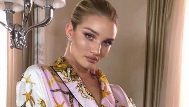 How Rosie Huntington-Whiteley deals with hormonal acne