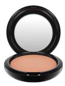 Mac Bronzing Powder In Golden