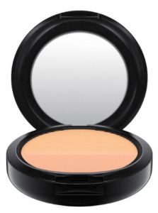 Mac Studio Waterweight Pressed Powder