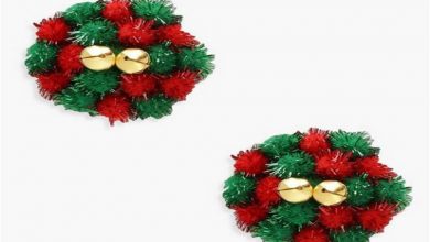 Boohoo is selling Christmas wreaths nipple covers