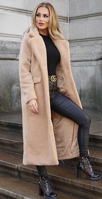 Front view of this Teddy coat from Cari’s Closet