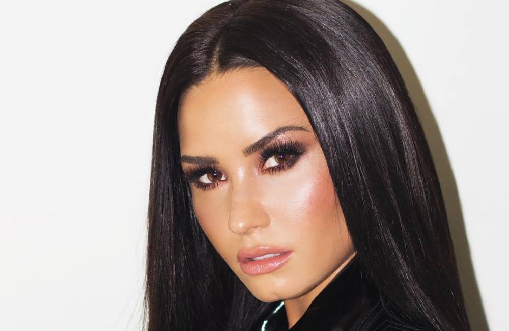 Instagram issues apology to Demi Lovato