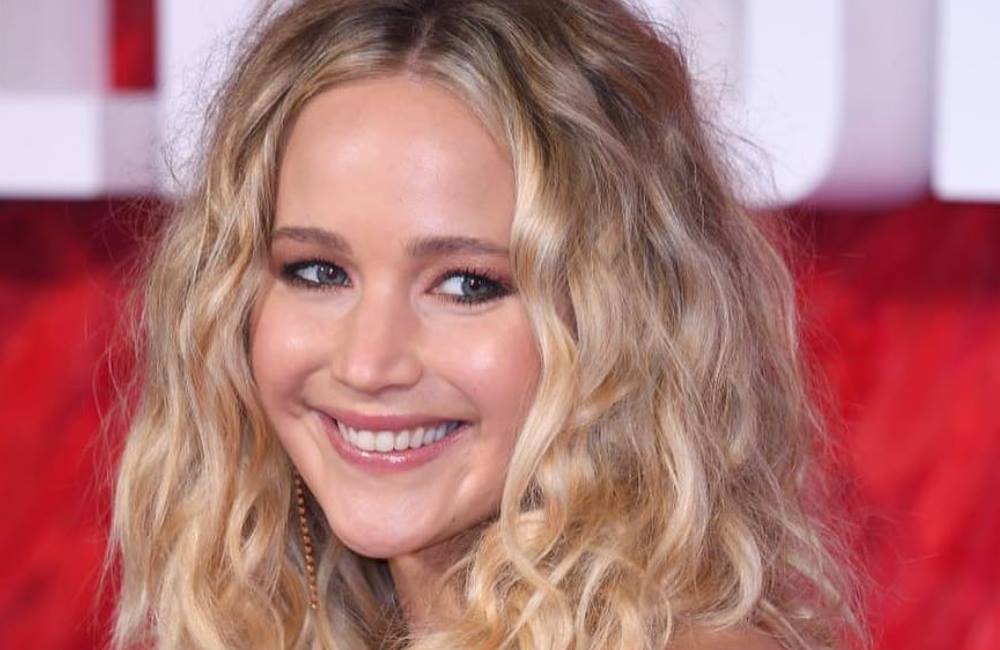 Jennifer Lawrence engaged to boyfriend Cooke Maroney