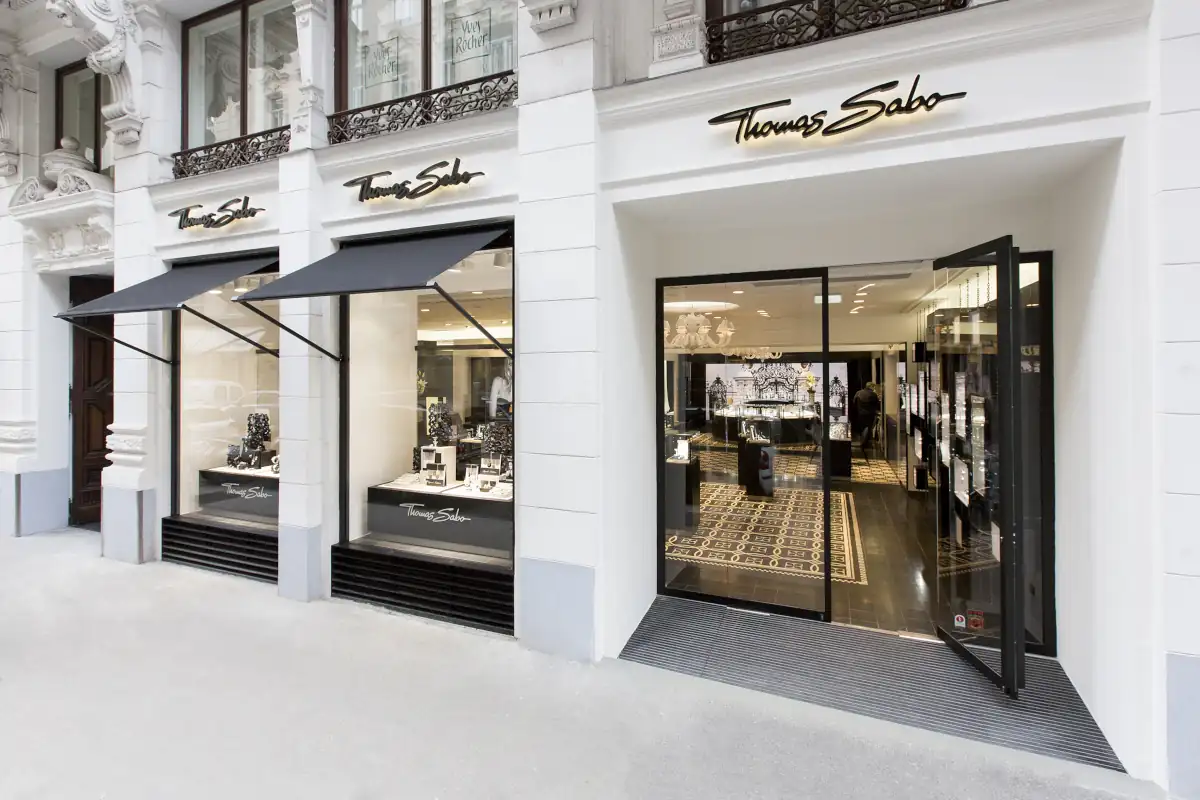 Ladies Fashion Reviews Thomas Sabo’s Vibrant Spring Edit for Fresh Accessories